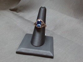  Tanzanite and Diamond ring